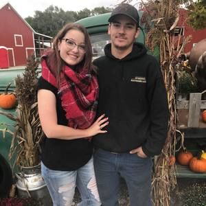 Meet your Posher, Holly